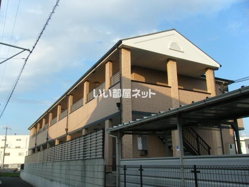 セレブ華乃郷の外観画像