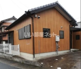 御油町鷺坂貸家の外観画像