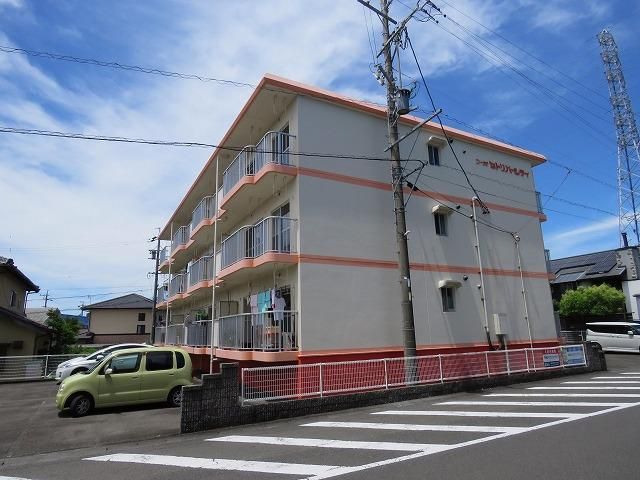 コーポセトリバーシティの外観画像