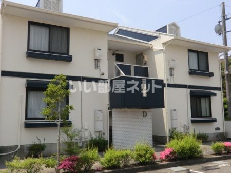 タウンハウス愛野公園 Dの外観画像