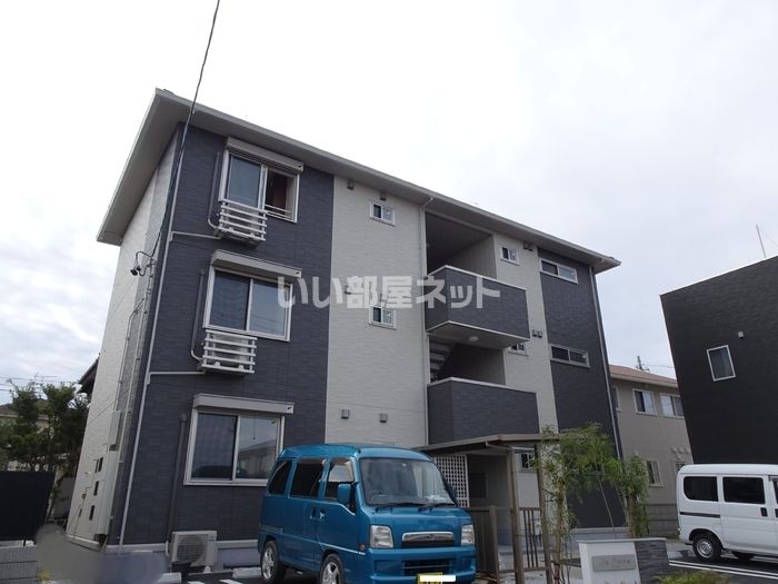 シス・パシオンの外観画像