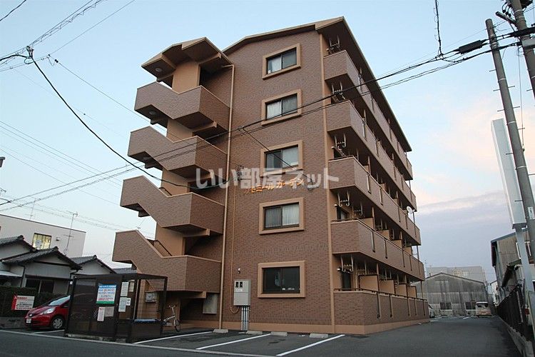 カモミール・ガーデンの外観画像