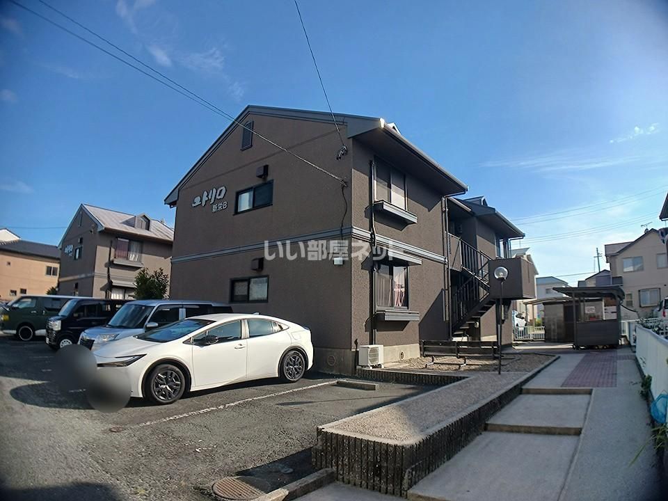 ユトリロ新栄 B棟の外観画像