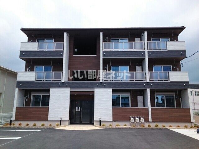 コルレーニョの外観画像