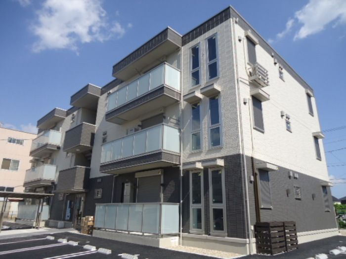 ロイヤル岡崎柱の外観画像