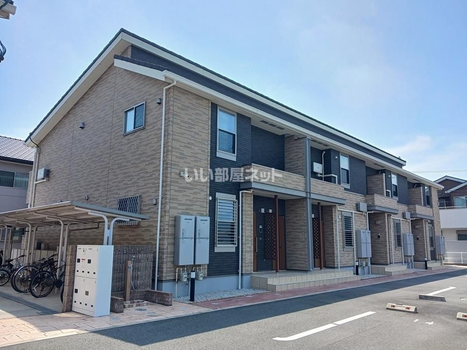 Green Alley Bの外観画像