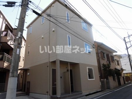 シスターの外観画像