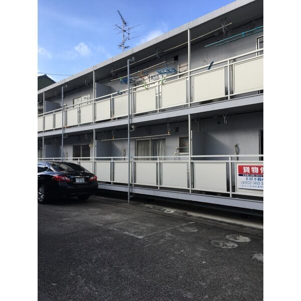 塙マンションの外観画像