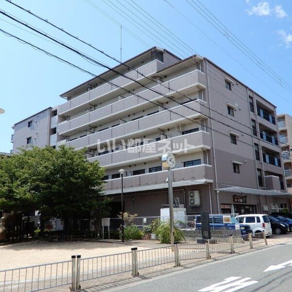 ボシュケ鷹取の外観画像