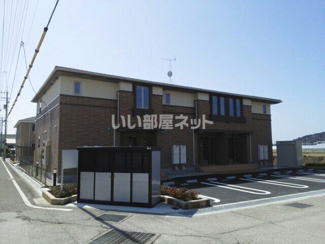 ヴィラ・プランドール Ⅲの外観画像