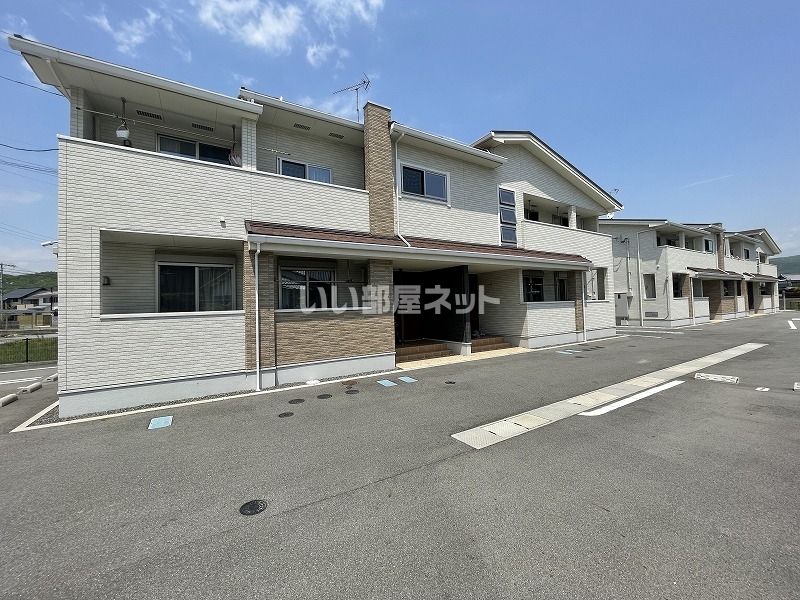 レジデンス本荘Aの外観画像