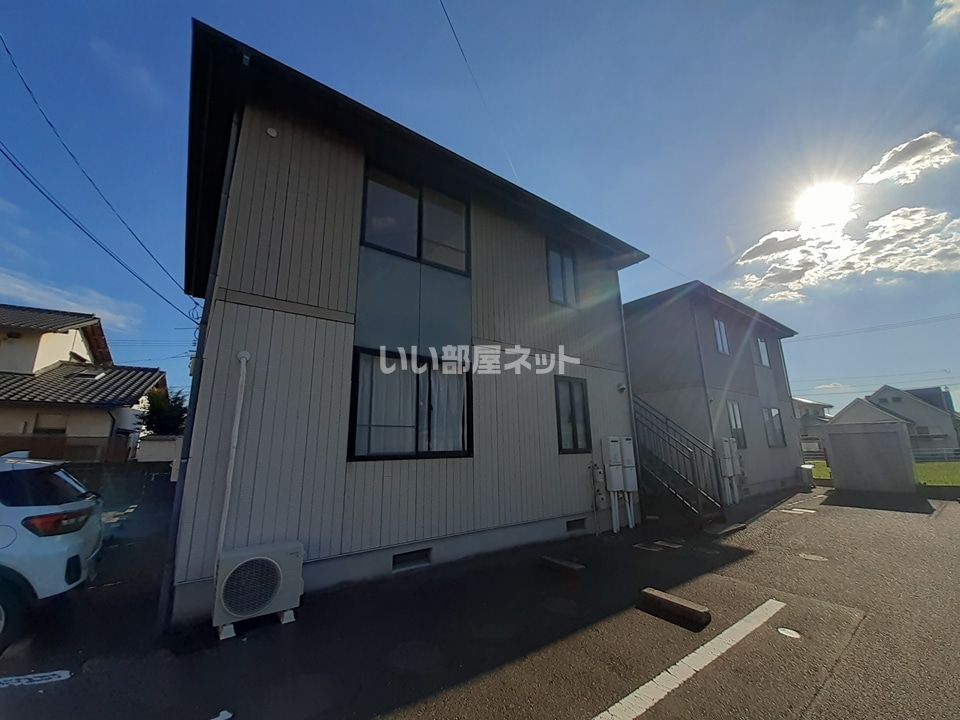 アーバンハイツ中井Aの外観画像