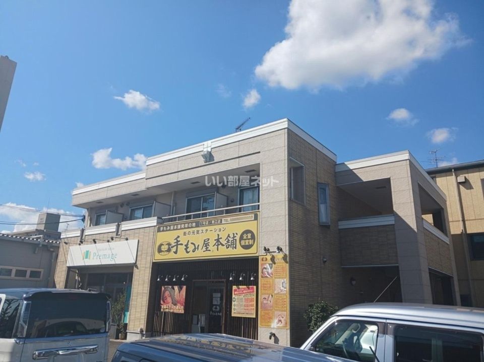 Y’s Squareの外観画像