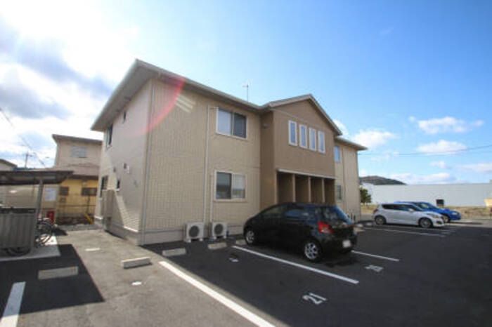 Sur Cerezo C棟の外観画像