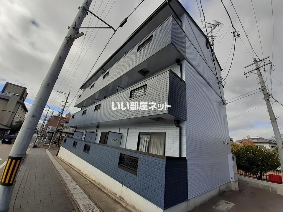 木曽川ハイツの外観画像