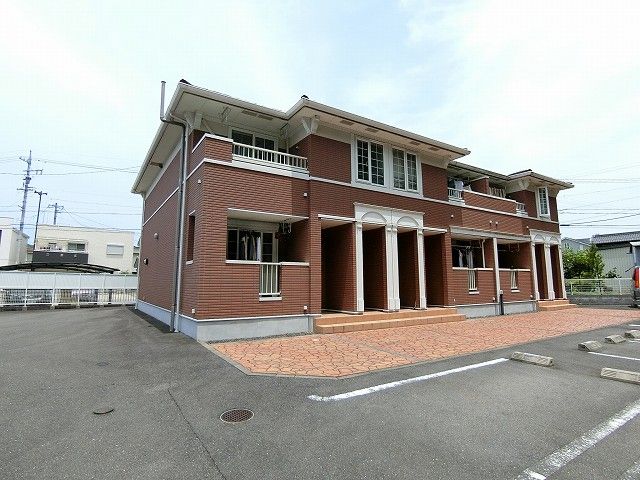 クラール ハイム Bの外観画像