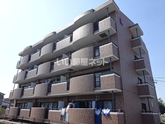 アリエルの外観画像