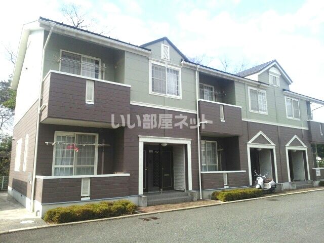 ワイフラットBの外観画像