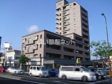 ポレスター松江学園通りの外観画像