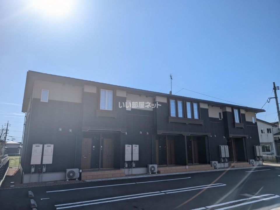 カミュンヌ Bの外観画像