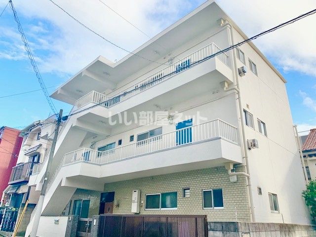 尾田マンションの外観画像