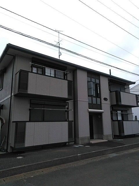グリーンキャッスル松ケ丘 Bの外観画像