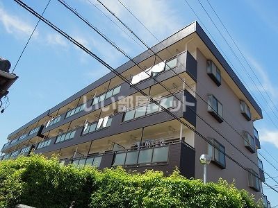 ファインパーク松ヶ瀬 A棟の外観画像