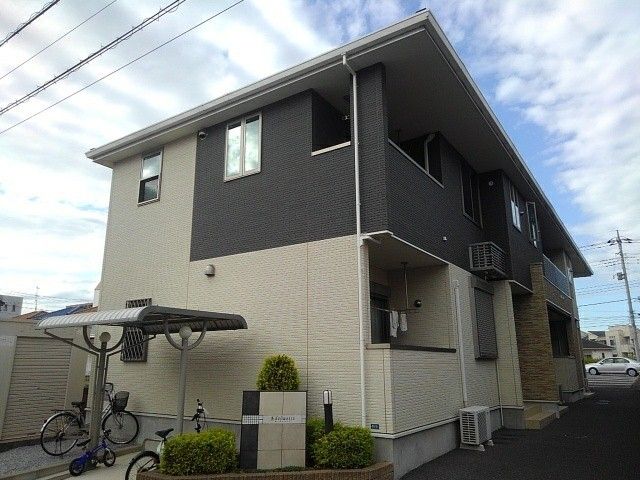 エーデルワイズの外観画像