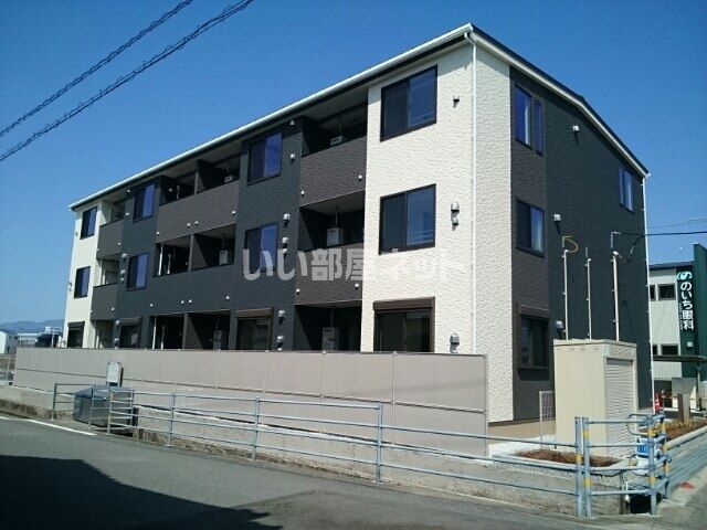 glanz・西野の外観画像