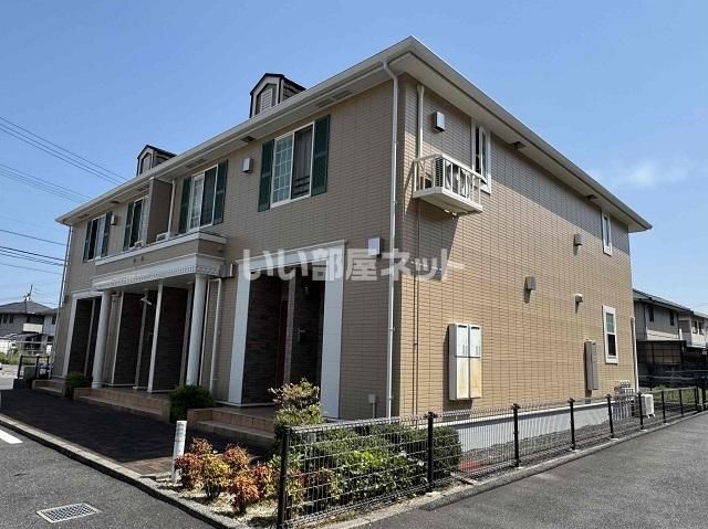 アーバンホワイトタナカⅢの外観画像