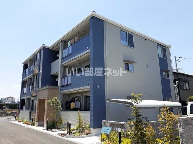 ラ ヴィータ リッカの外観画像