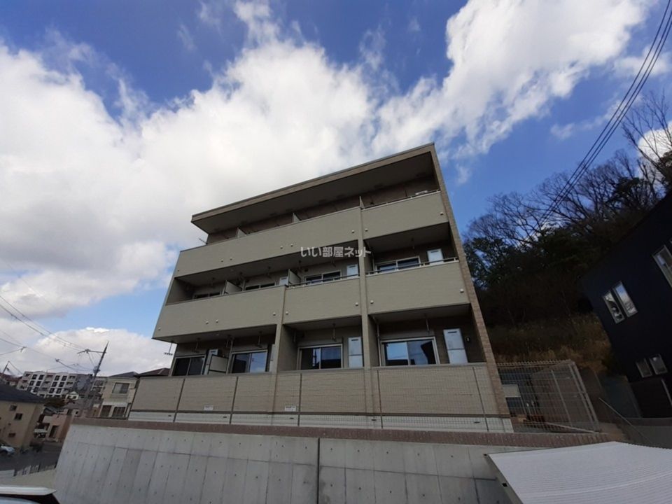 グランツ東生駒の外観画像