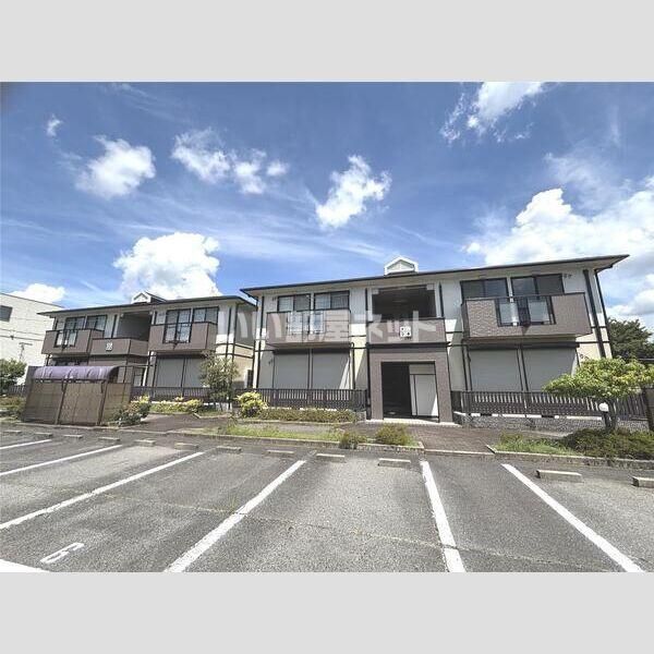 コウジィーコートの外観画像