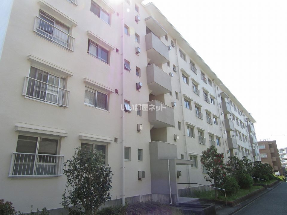 西一社団地13棟の外観画像