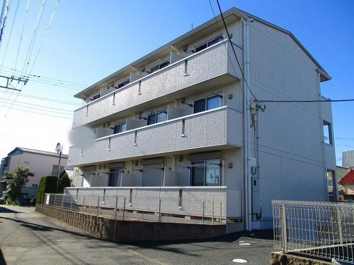 プラージュ横渚の外観画像