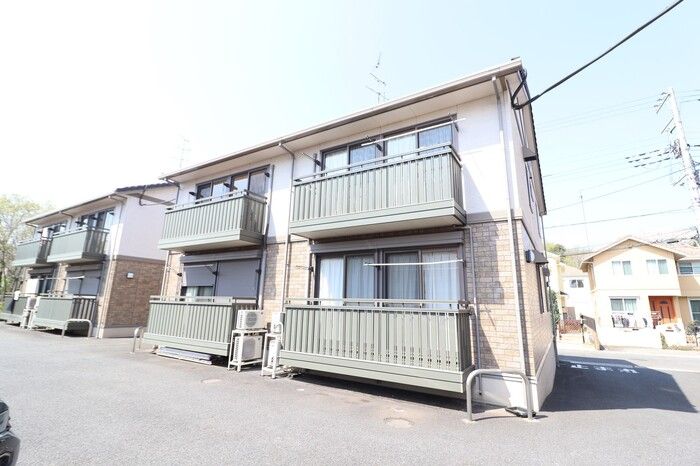 ロイヤルヒルズ春日 ABCDの外観画像