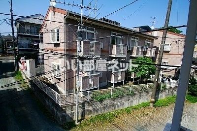 レイクサイドサカイBの外観画像