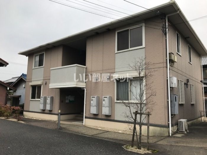 グラティチュード Eの外観画像