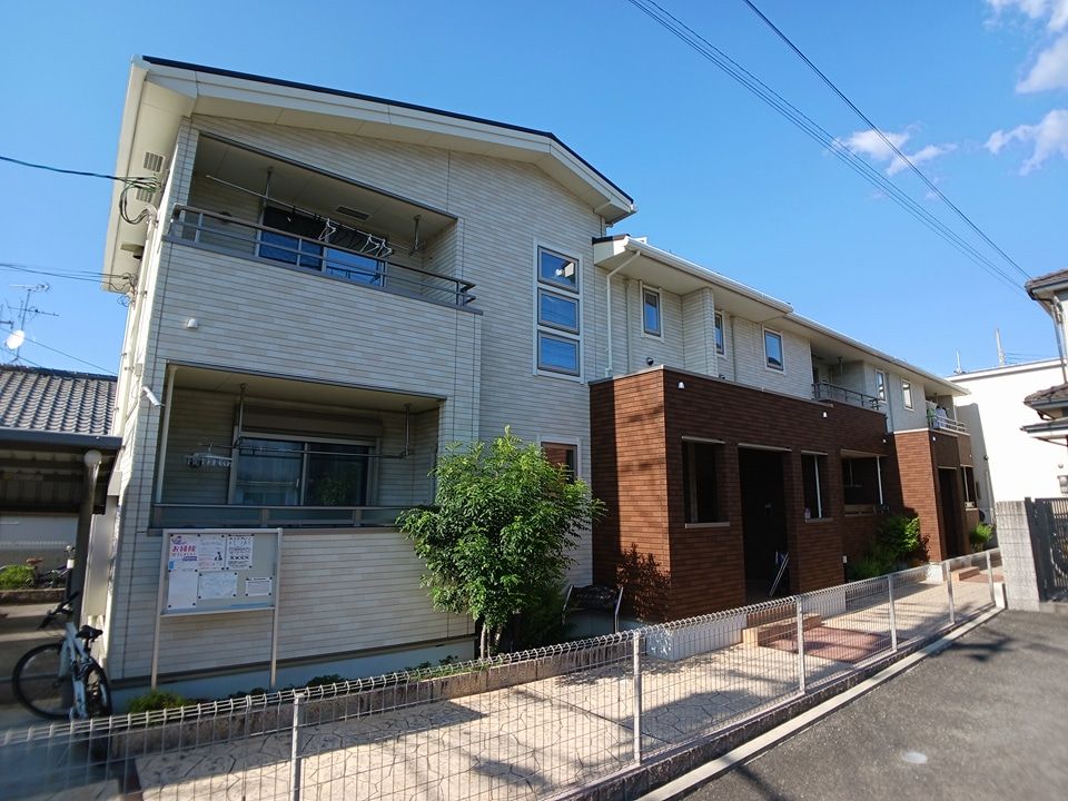 セレスコート花園の外観画像