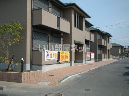 アガーペ御陵前Dの外観画像