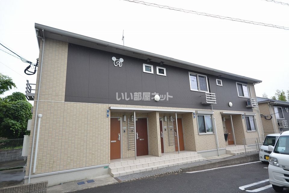 グランド ヒルズ A棟の外観画像