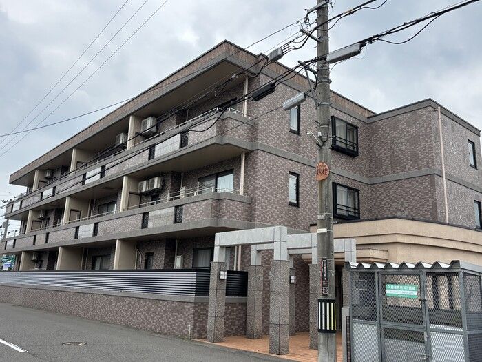 ラフィネ マノワールの外観画像