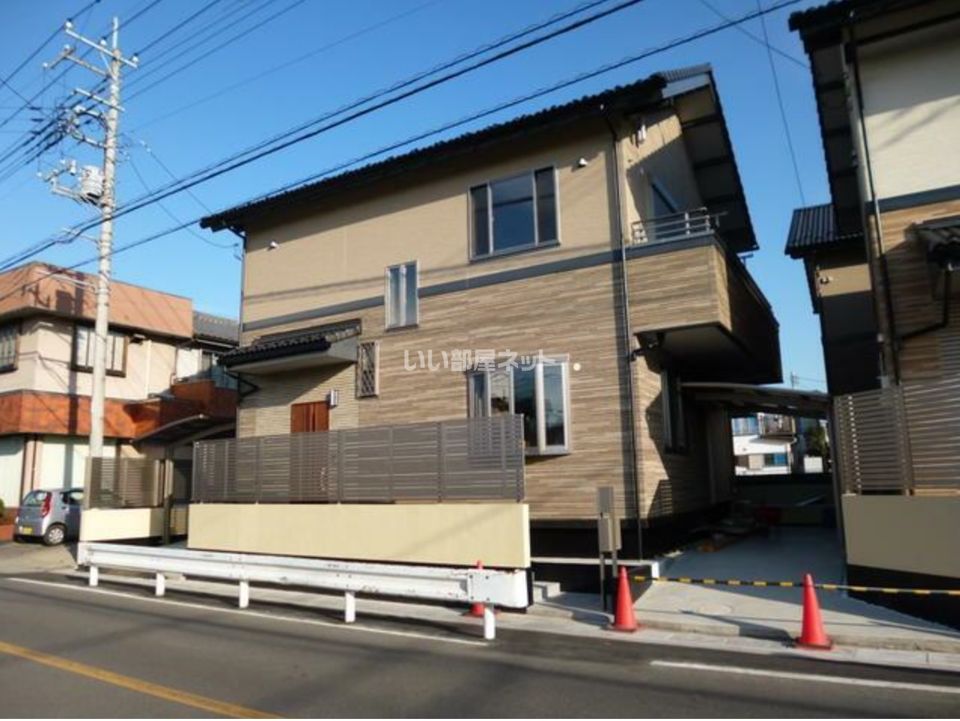 石塚貸家の外観画像