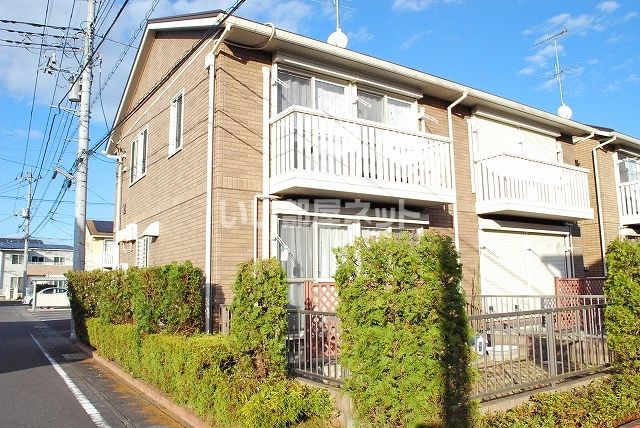 リビングタウン結城 Eの外観画像