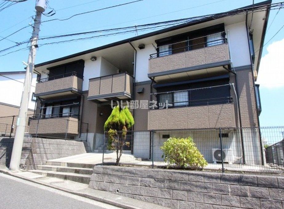コートビレッジ2号棟の外観画像