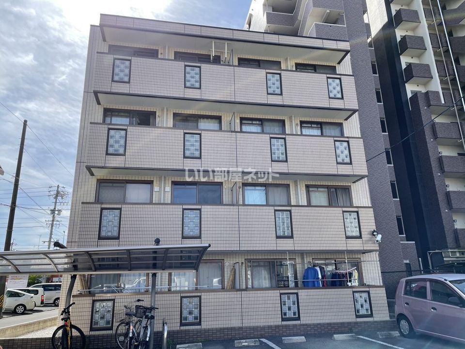 シャンクレールの外観画像