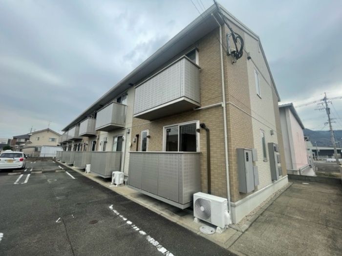 サンドハウス A棟の外観画像