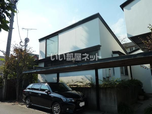 Dan's Houseの外観画像