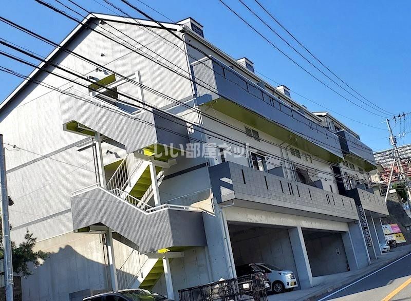 MODERN 西山Aの外観画像