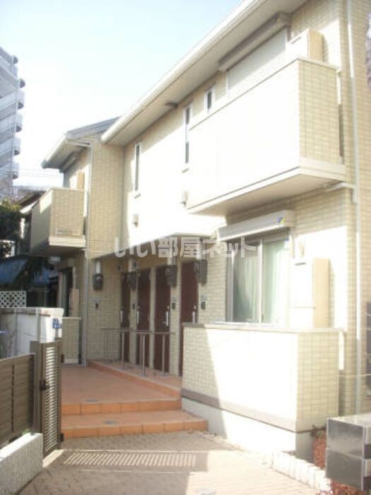 クローバーハイツの外観画像